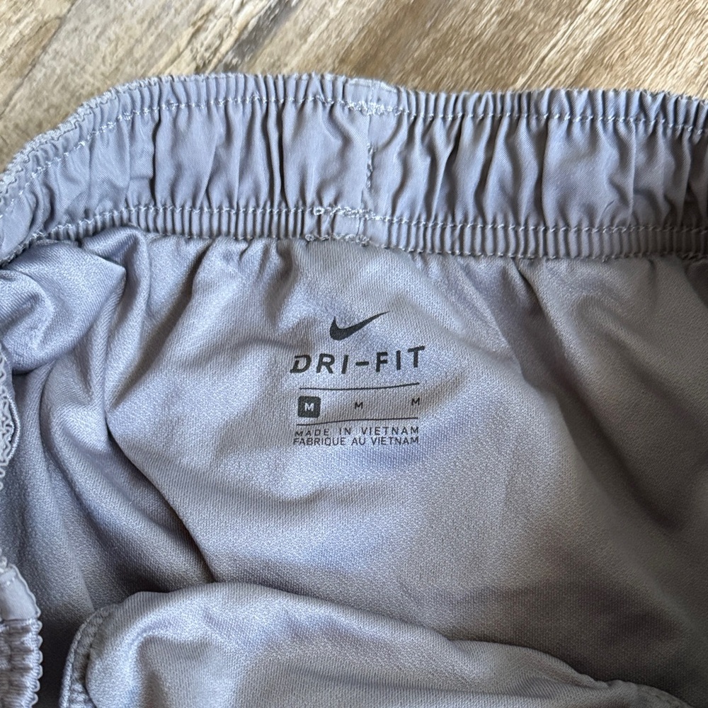 Nike Women's Gray Athletic Shorts - Picture 3 of 4